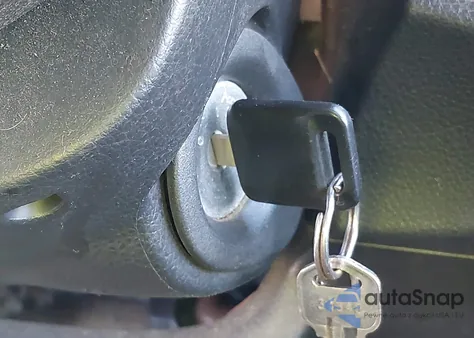 2011 Nissan Versa 1.8S из США, поврежденный, VIN 3N1BC1CP5BL445826